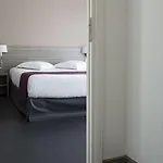 Hotel apartamentowy Suite Home Porticcio