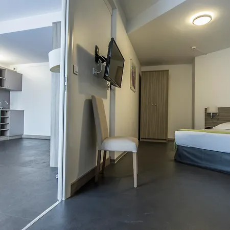 Suite Home Porticcio 4* Porticcio (Corsica)