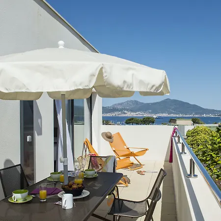 Suite Home Porticcio 4*