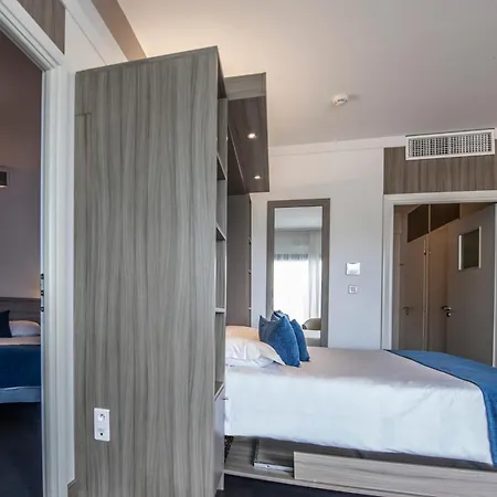 Aparthotel Suite Home Porticcio Porticcio (Corsica)