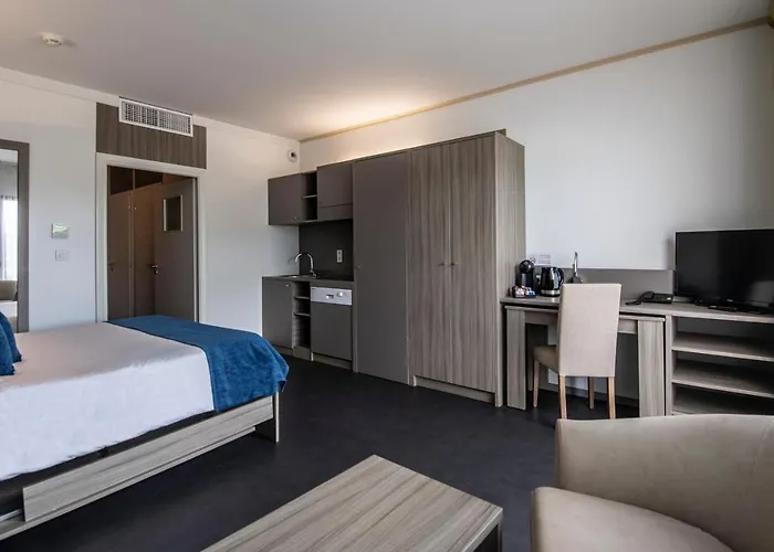 Apartahotel Suite Home Porticcio Porticcio (Corsica)