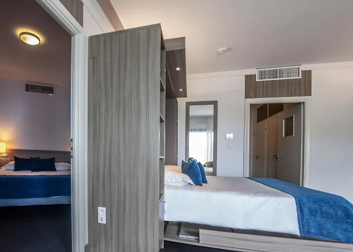 Aparthotel Suite Home Porticcio Porticcio (Corsica)