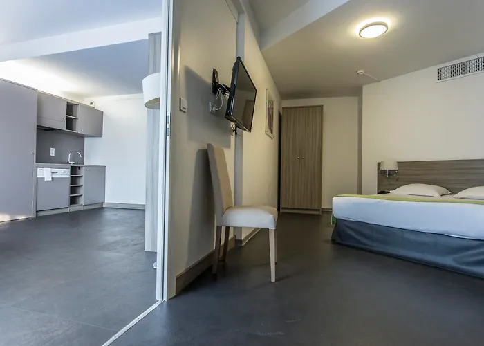 Suite Home Porticcio 4* Porticcio (Corsica)