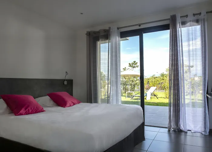 Apartahotel Suite Home Porticcio Porticcio (Corsica)