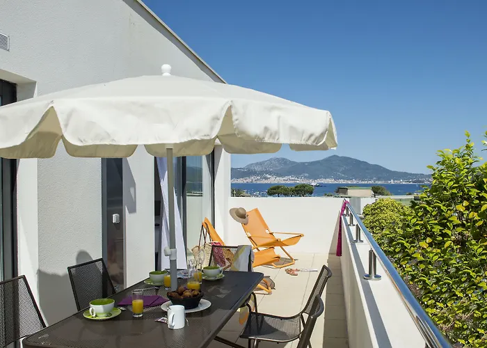 Suite Home Porticcio 4*