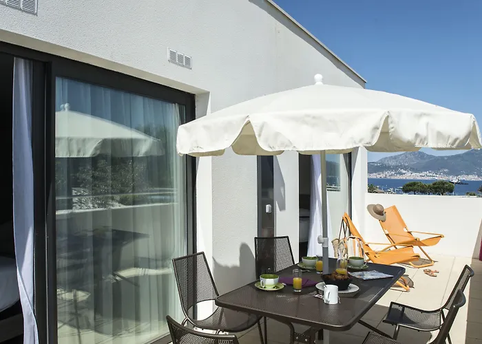 Suite Home Porticcio 4*