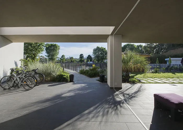 Apartahotel Suite Home Porticcio