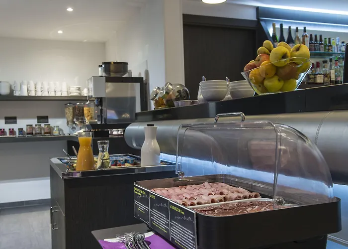 Suite Home Porticcio Apartahotel Porticcio (Corsica)