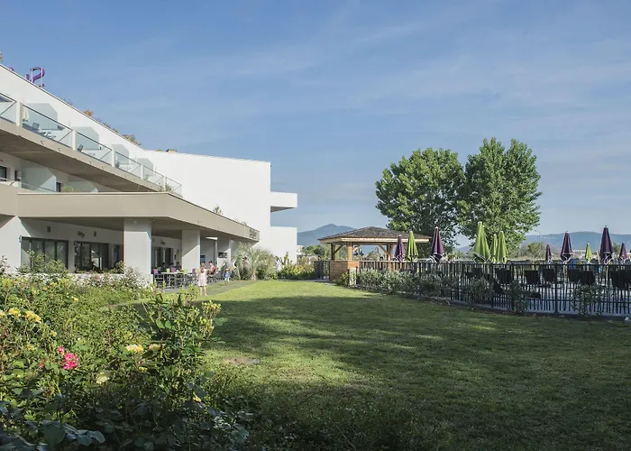 Apartahotel Suite Home Porticcio