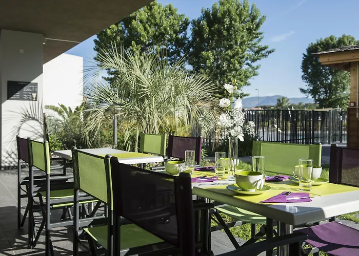 Suite Home Porticcio Apartahotel Porticcio (Corsica)